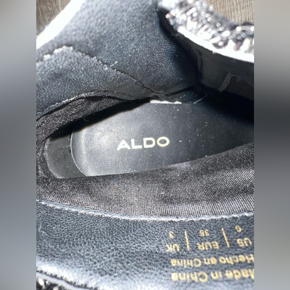 Aldo Sequin Golden Floral Black Brocade Block Heel Ankle Boots Women's Size 6 - Picture 4 of 5